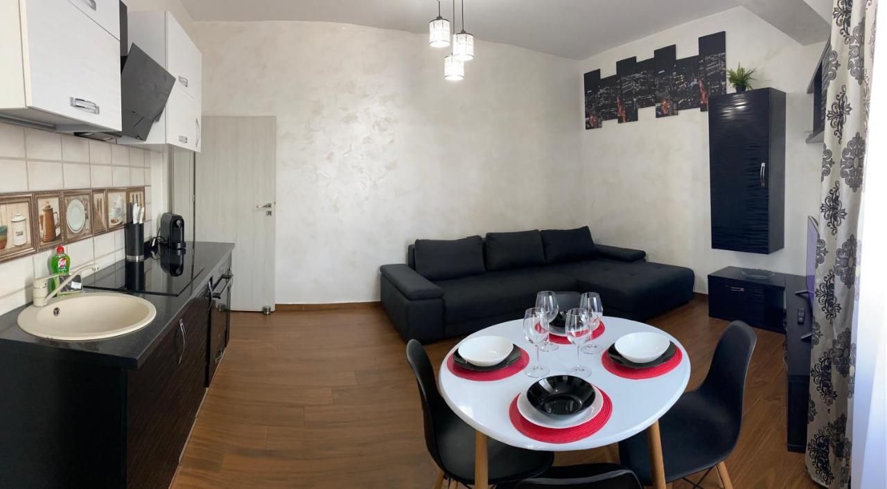 Twin Residence Five Мамая Экстерьер фото
